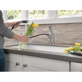 Delta 470-WH-DST Signature Single Handle Pull-Out Kitchen Faucet White
